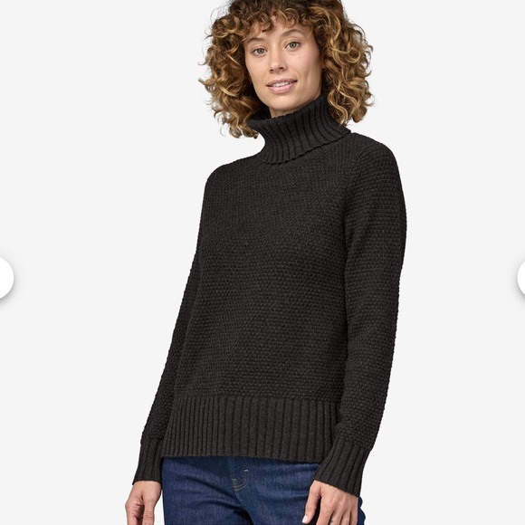 Patagonia Sweaters - Black Patagonia sweater!!